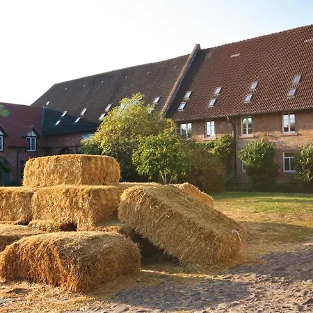Wunderschoenes Mit Sauna Im Hofgut * Habitzheim